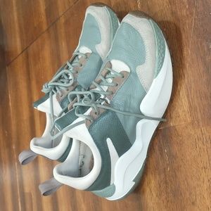 Kenneth Cole Maddox Resource Leather Sneaker